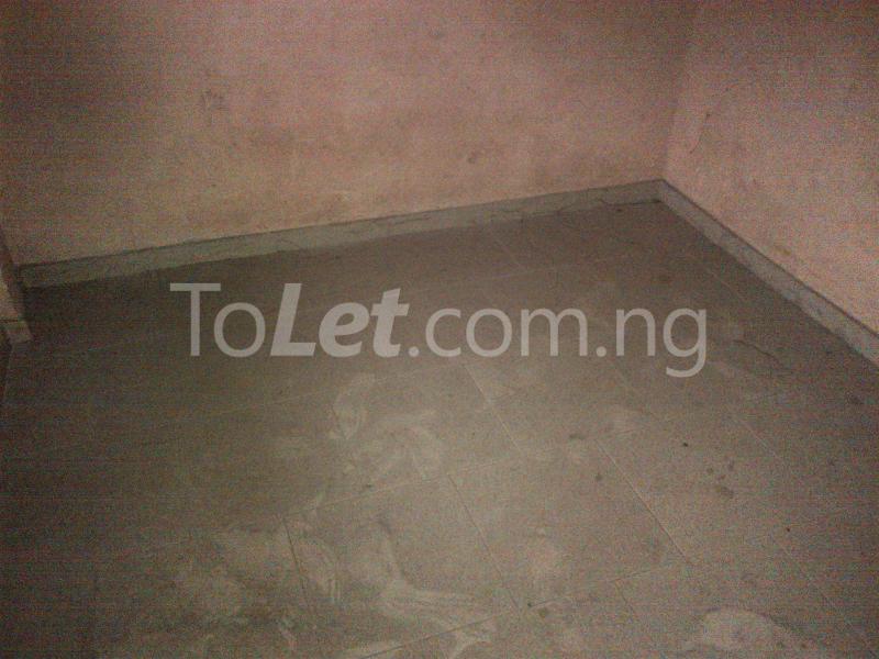 1 bedroom Flat / Apartment for rent Agege Motor Road, Mushin Mushin Mushin Lagos
