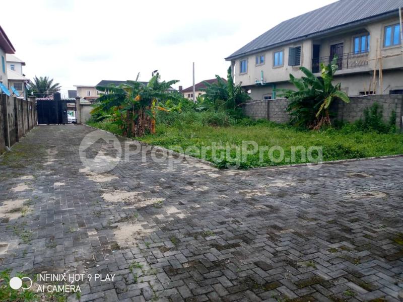 Land for sale Land Hosting A 3bedroom Bungalow & Abundant Space For Development, Maroko, Off Mobil Road Ajah Ilaje Ajah Lagos - 2