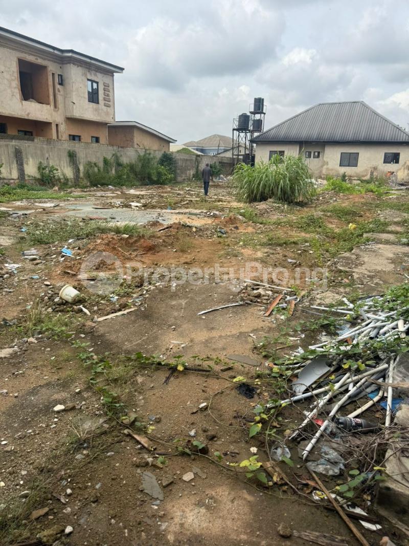 Land for sale Magodo Kosofe/Ikosi Lagos