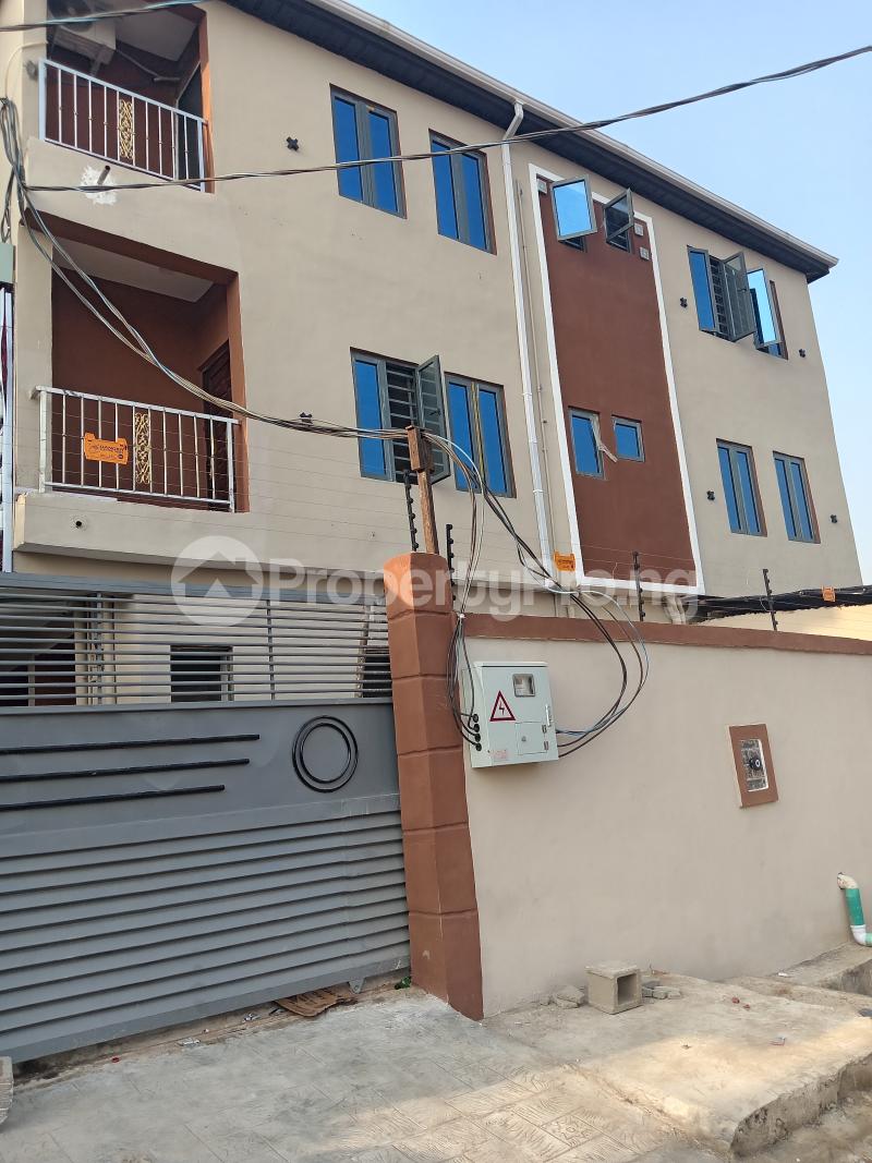 1 bedroom Flat / Apartment for rent Palmgrove Shomolu Lagos