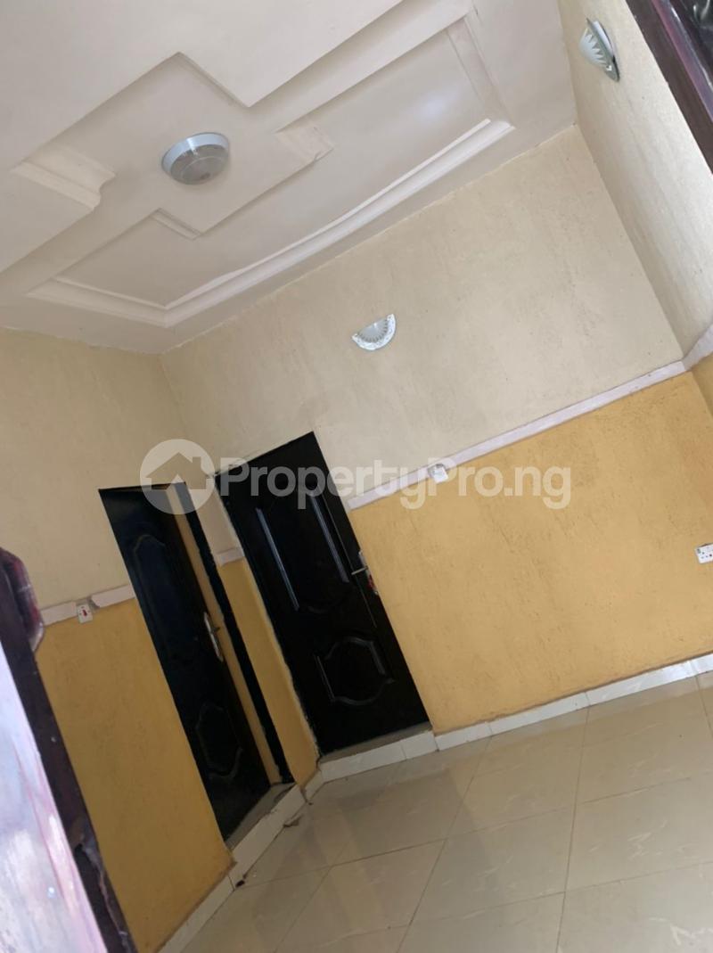 1 bedroom Flat / Apartment for rent Hassan Block Elebu Oluyole Extension Akala Express Ibadan Oyo - 0