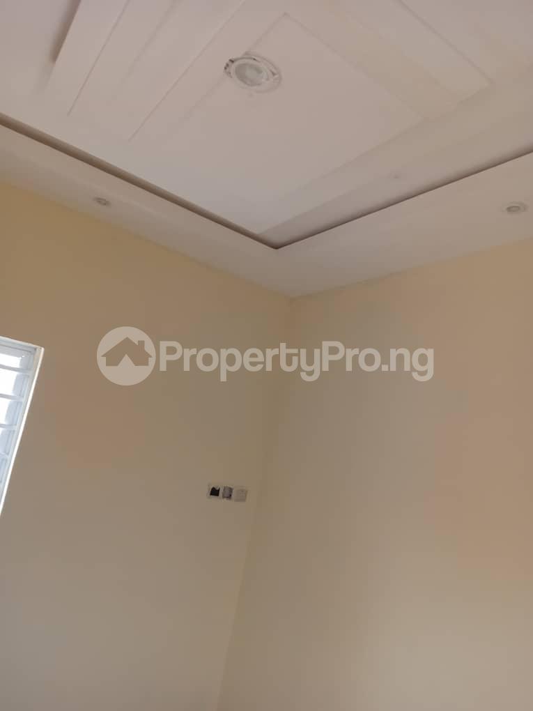 Flat / Apartment for rent Akuru Al Hassan Block Elebu Off Akala Express Music Ibadan Akala Express Ibadan Oyo