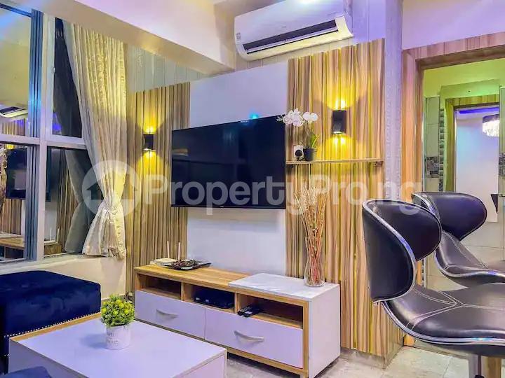 Flat / Apartment for shortlet Lekki Lagos