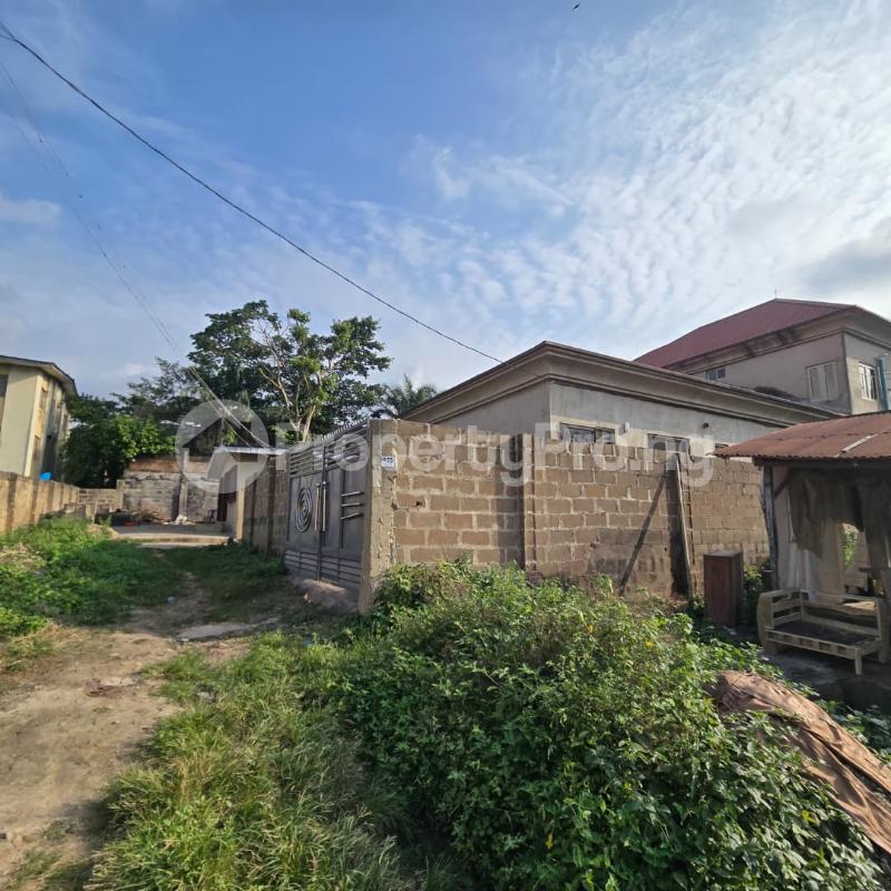 1 bedroom Flat / Apartment for rent Ui 2nd Gate Barika Junction House Rent&nbsp; Ibadan Oyo