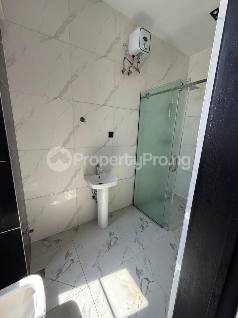 1 bedroom Flat / Apartment for rent Ologolo Estate Ologolo Lekki Lagos