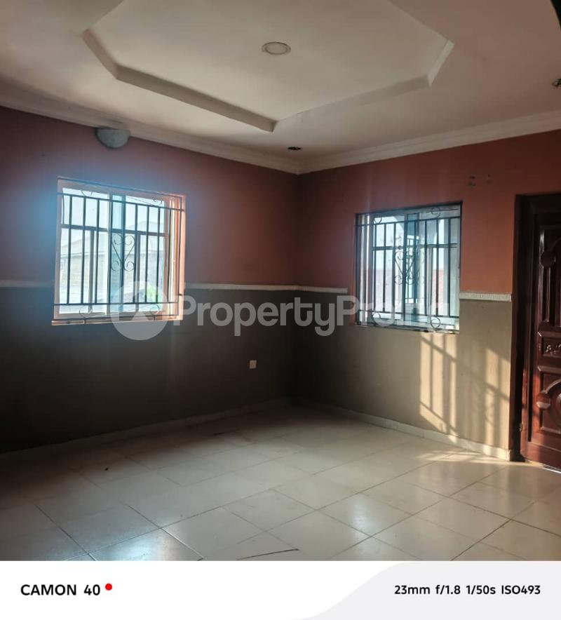 1 bedroom Flat / Apartment for rent Akingbade Close To Gbagi Ibadan Oyo