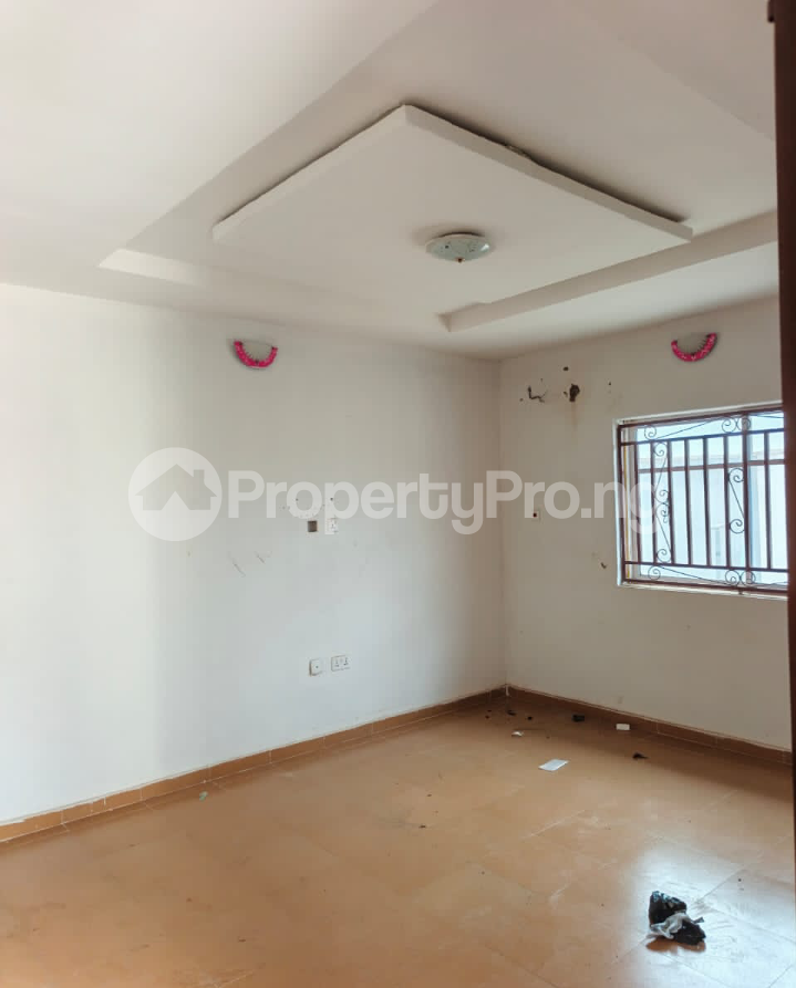 1 bedroom Flat / Apartment for rent Olorunda Area, After Ojurin Akobo Ibadan Oyo