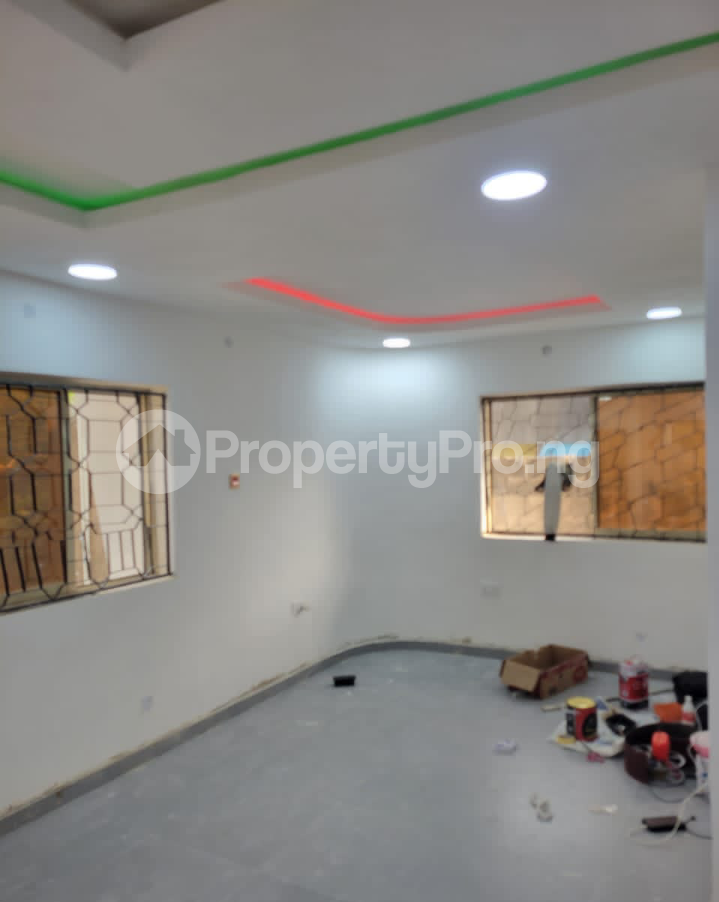1 bedroom Flat / Apartment for rent Oluyole Estate Ibadan Oyo