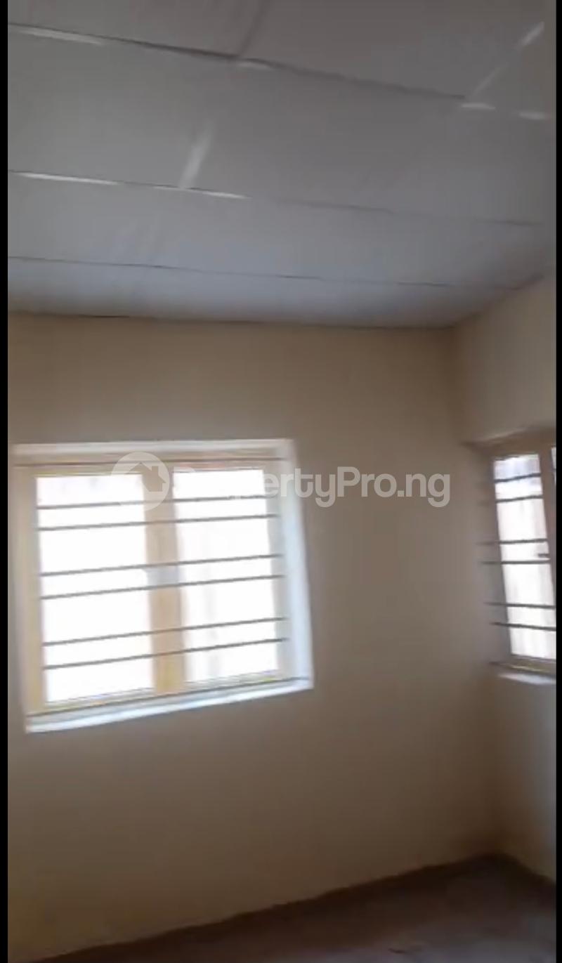 1 bedroom Flat / Apartment for rent Elenusonso Ibadan Oyo