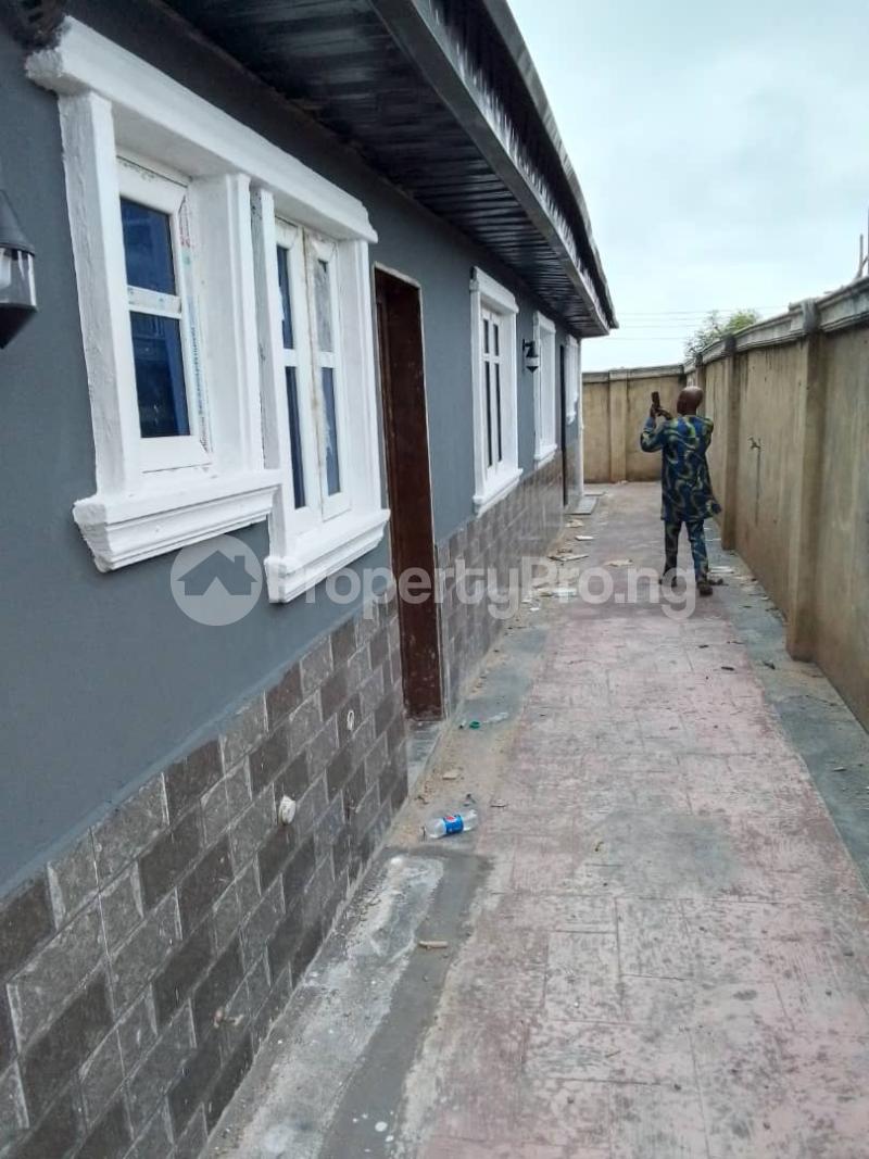 1 bedroom Flat / Apartment for rent Cele Rainbow Kasumu Road Akala Express Ibadan Oyo