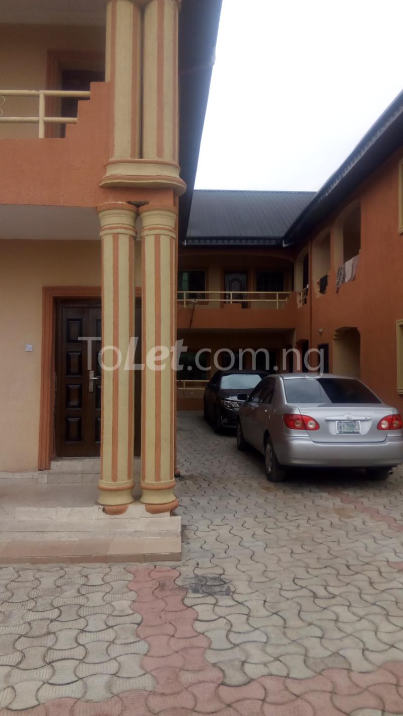 1 bedroom Flat / Apartment for rent   Awoyaya Ajah Lagos