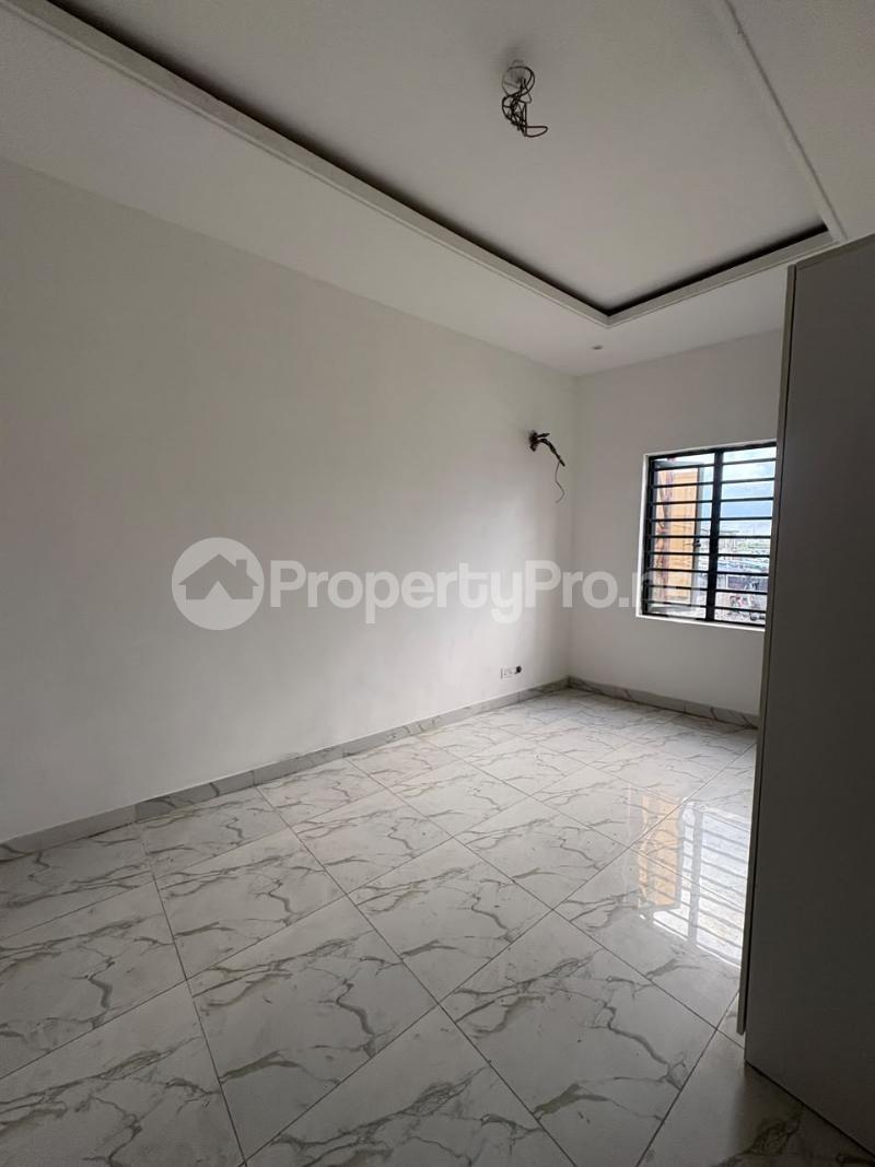 Flat / Apartment for rent Jakande/ologolo Ologolo Lekki Lagos