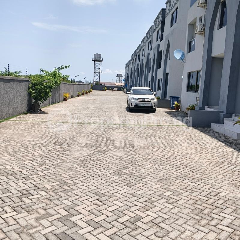 1 bedroom Flat / Apartment for rent Co Plack Bus Stop Orchid Road Orchid Lekki Lagos