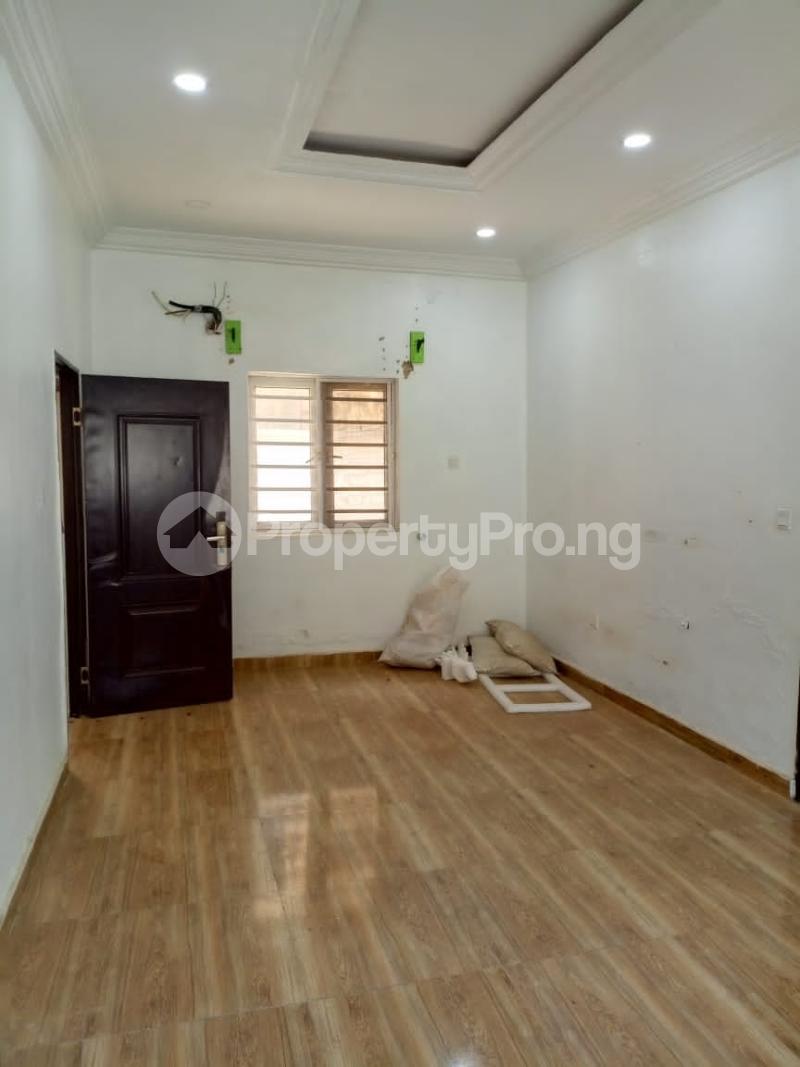 1 bedroom Flat / Apartment for rent Mafoluku Oshodi Lagos