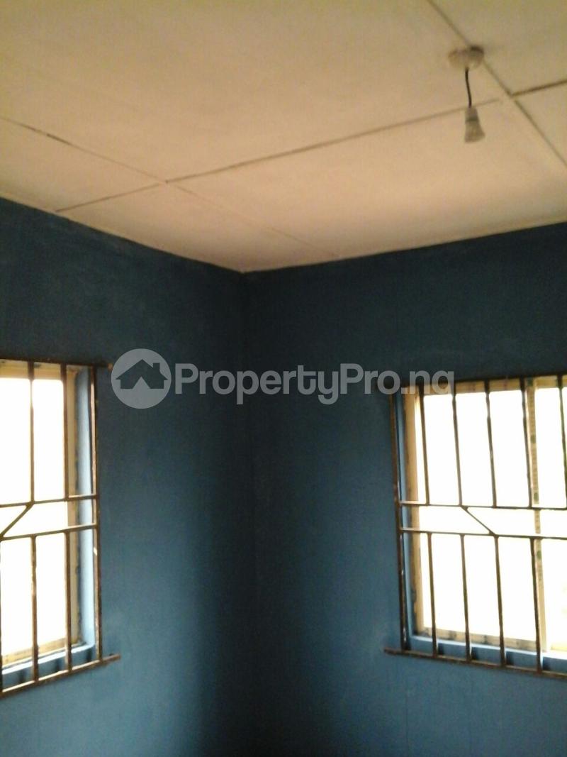 1 bedroom Flat / Apartment for rent Mafoluku Oshodi Lagos