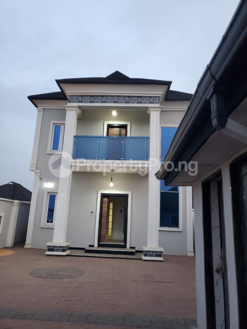 1 bedroom Flat / Apartment for rent Mafoluku Oshodi Lagos