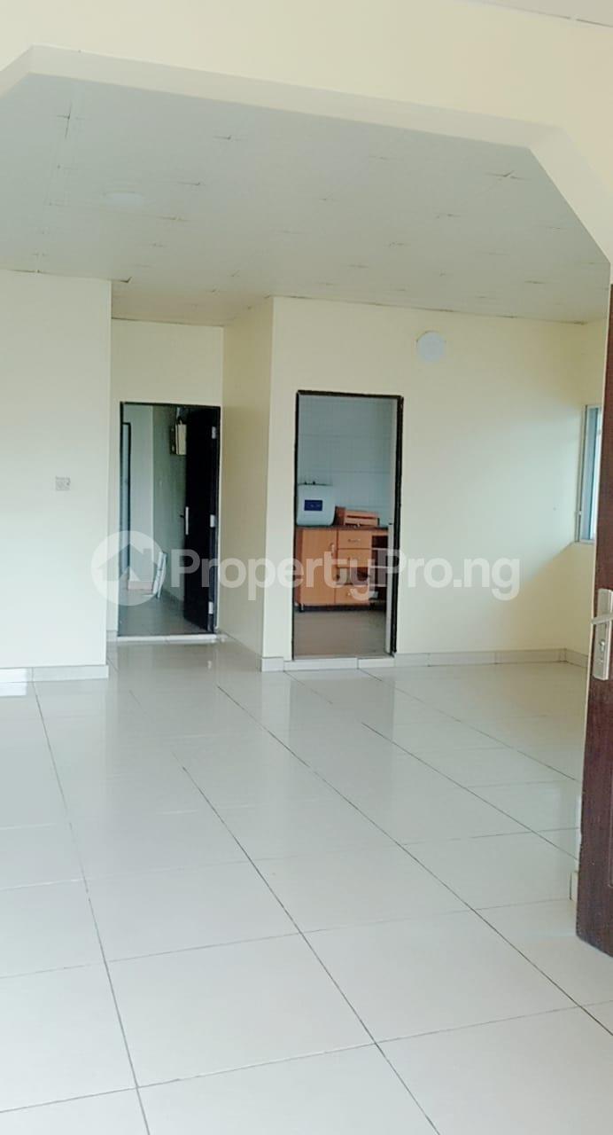 1 bedroom Flat / Apartment for rent Mafoluku Oshodi Lagos