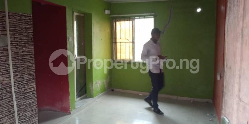 1 bedroom Flat / Apartment for rent   Abule-Oja Yaba Lagos