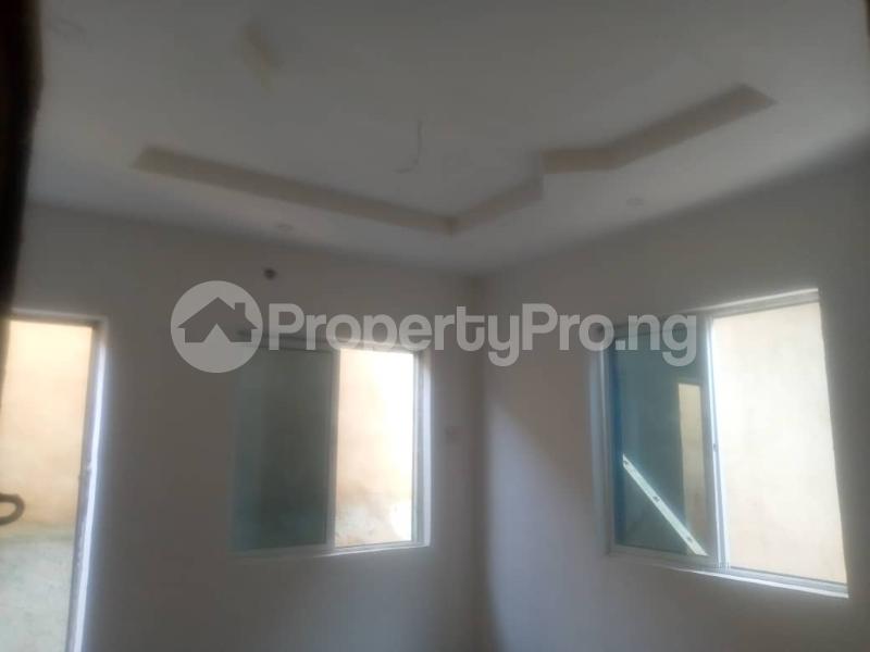 Flat / Apartment for rent Alagomeji Yaba Lagos