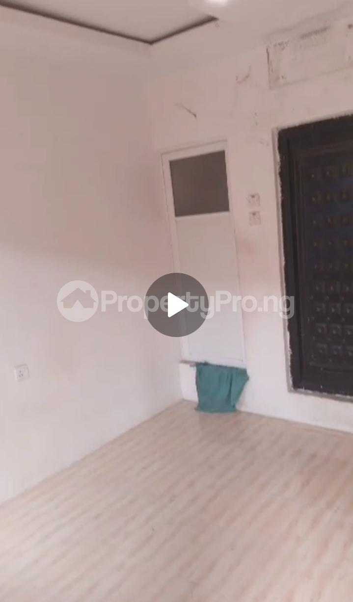 Flat / Apartment for rent Alagomeji Yaba Lagos