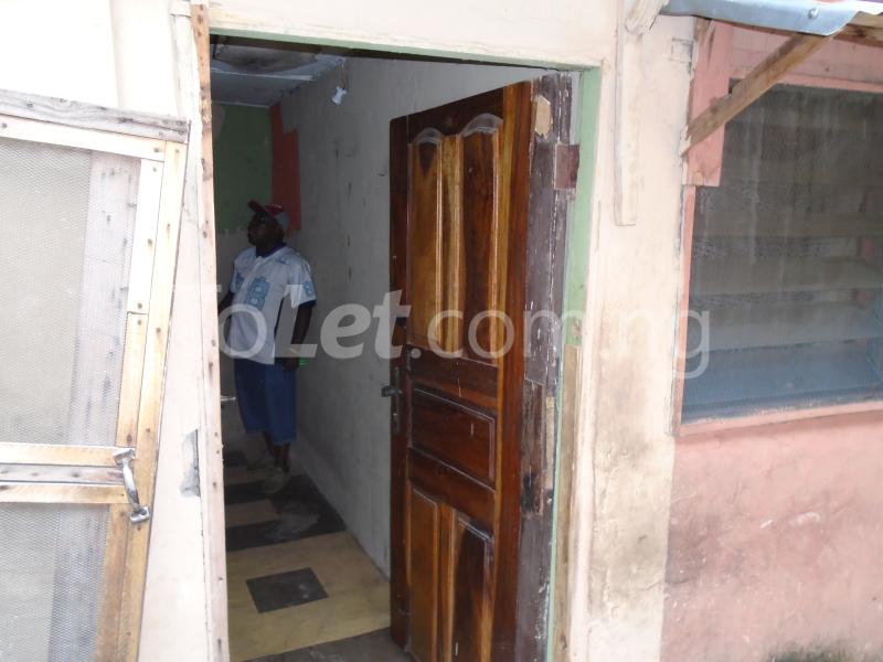 Flat / Apartment for rent Off Randle Avenue,surulere Lagos Mainland Randle Avenue Surulere Lagos