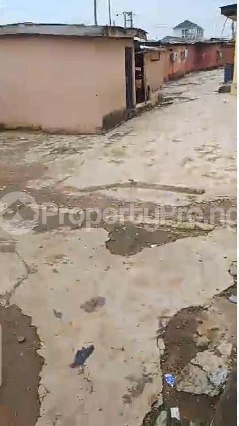 Flat / Apartment for rent Liasu Road Egbe/Idimu Lagos