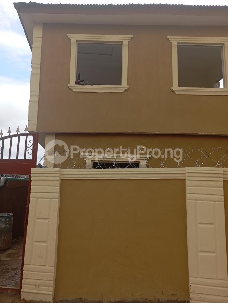 1 bedroom Flat / Apartment for rent Junction Ajayi road Ogba Lagos