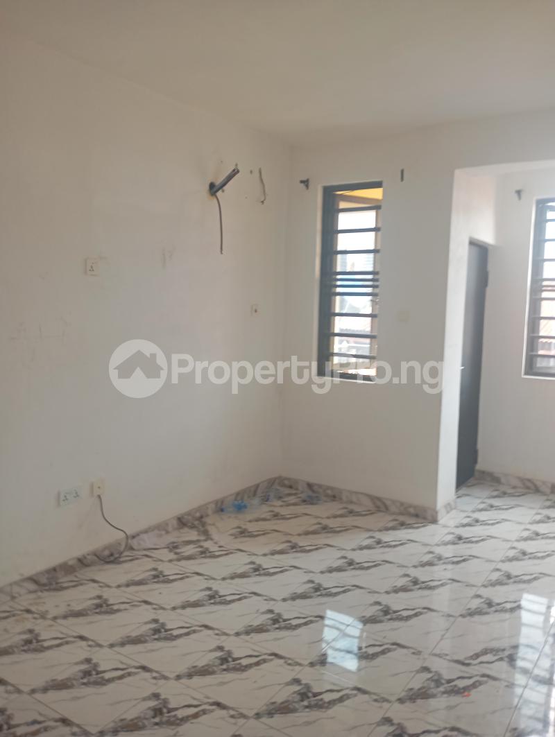 1 bedroom Flat / Apartment for rent United Estate Yakoyo/Alagbole Ojodu Lagos