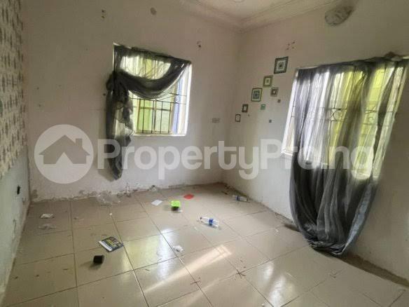 1 bedroom Flat / Apartment for rent Off Adetola Road And Ijesha Aguda Surulere Lagos