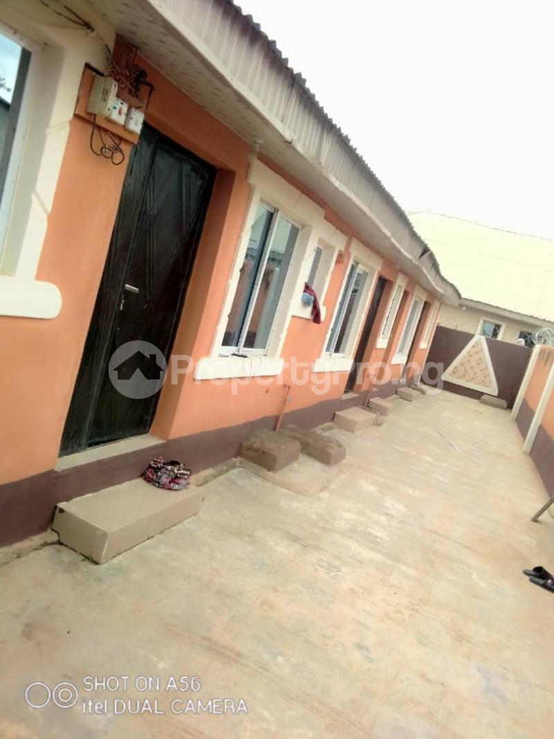 Flat / Apartment for rent Adeoje Estate Opposite First Richbam Akala Express Ibadan Oyo - 4