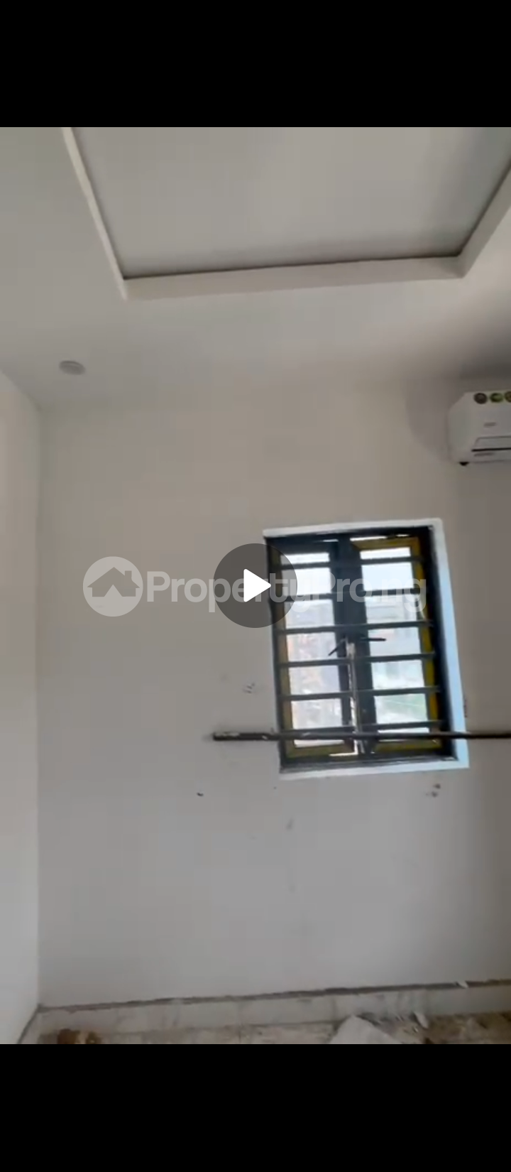 1 bedroom Flat / Apartment for rent Near Finbarrs Akoka Yaba Lagos