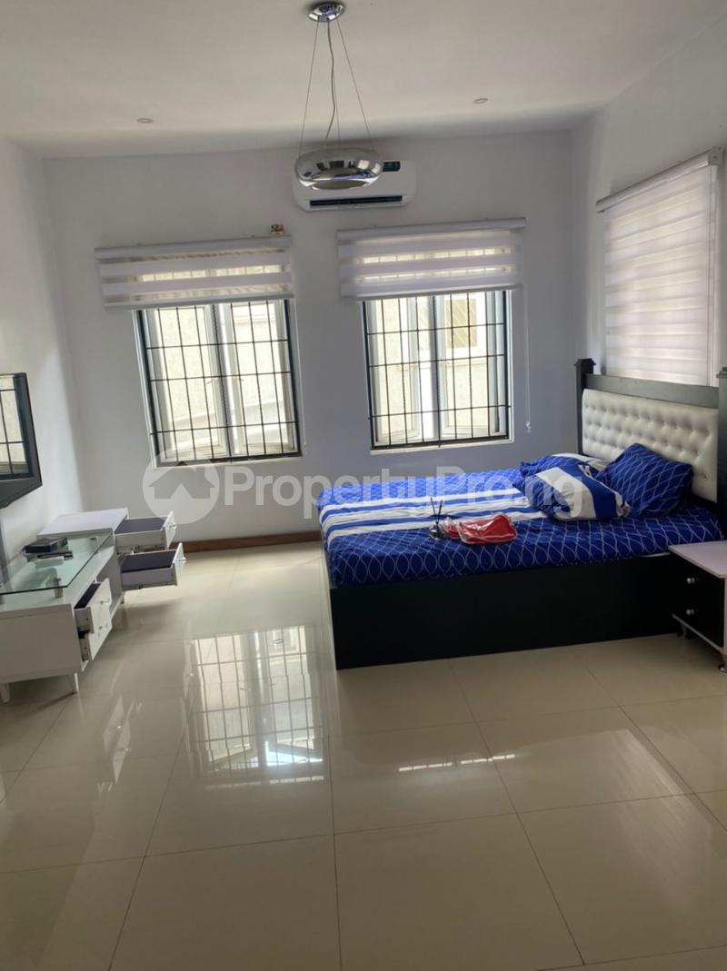 1 bedroom Flat / Apartment for rent Ayo Babatude Crescent Lekki Phase 1 Lekki Lagos