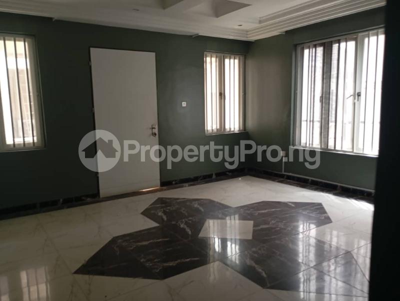 1 bedroom Flat / Apartment for rent Mafoluku Oshodi Lagos