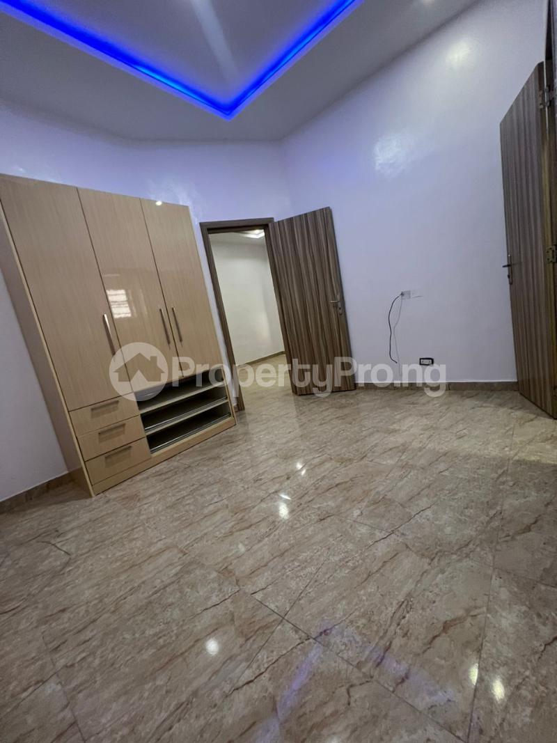 1 bedroom Flat / Apartment for rent By Victoria Bay Estate Very Close To Express chevron Lekki Lagos