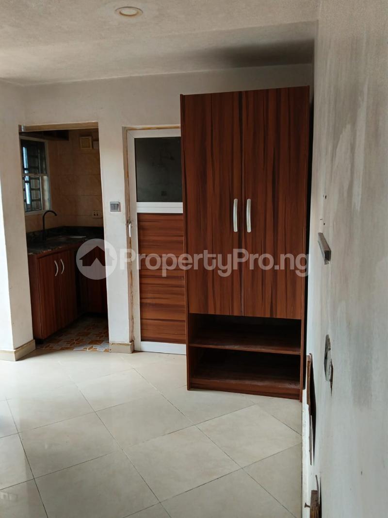1 bedroom Flat / Apartment for rent Sholuyi Soluyi Gbagada Lagos