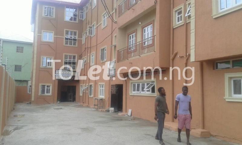 Flat / Apartment for rent Iwaya Road Onike Yaba Lagos