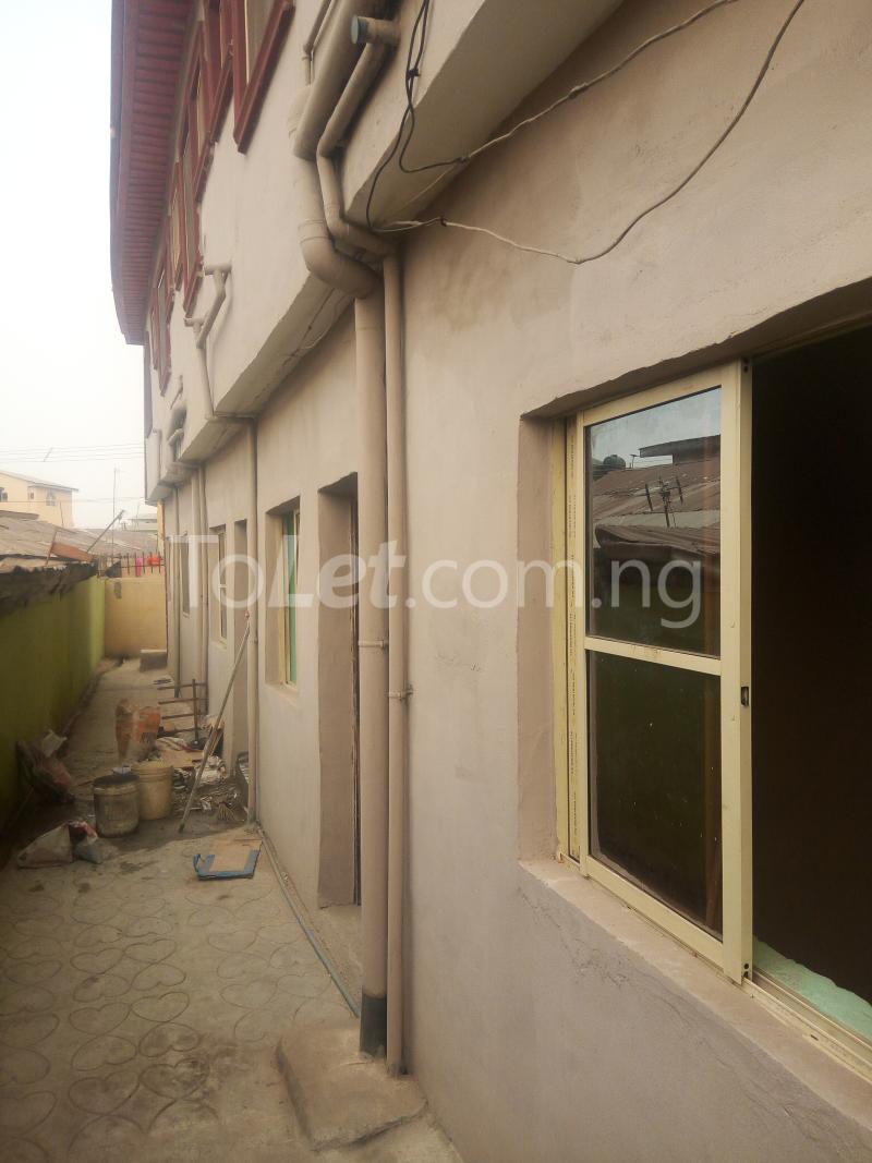 1 bedroom Flat / Apartment for rent   Bariga Shomolu Lagos