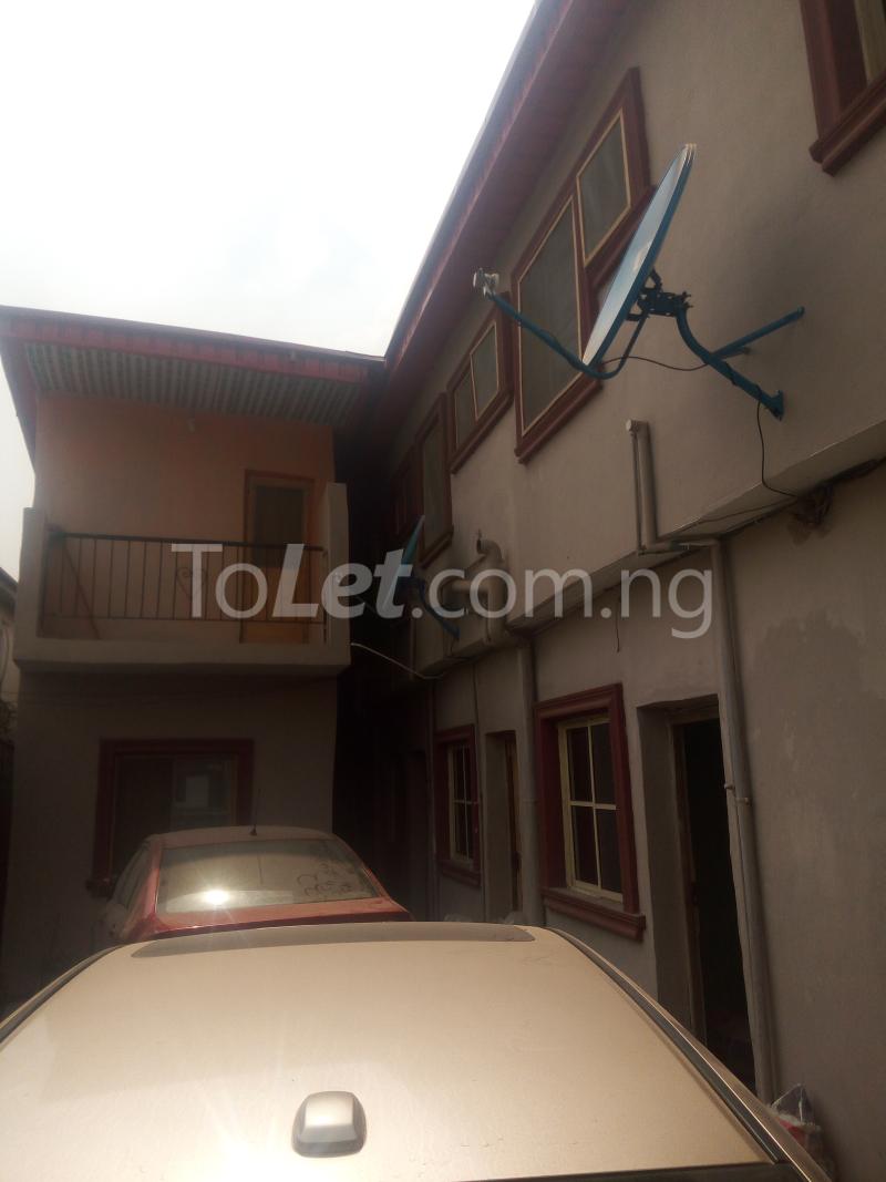 1 bedroom Flat / Apartment for rent   Akoka Yaba Lagos - 1