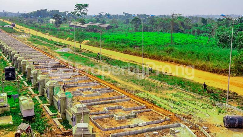 Land for sale Bako Apata Ibadan Oyo
