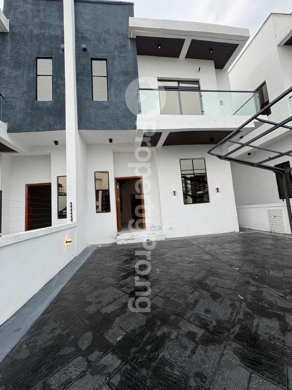 4 bedroom House for sale Secured Estate Sangotedo Lagos