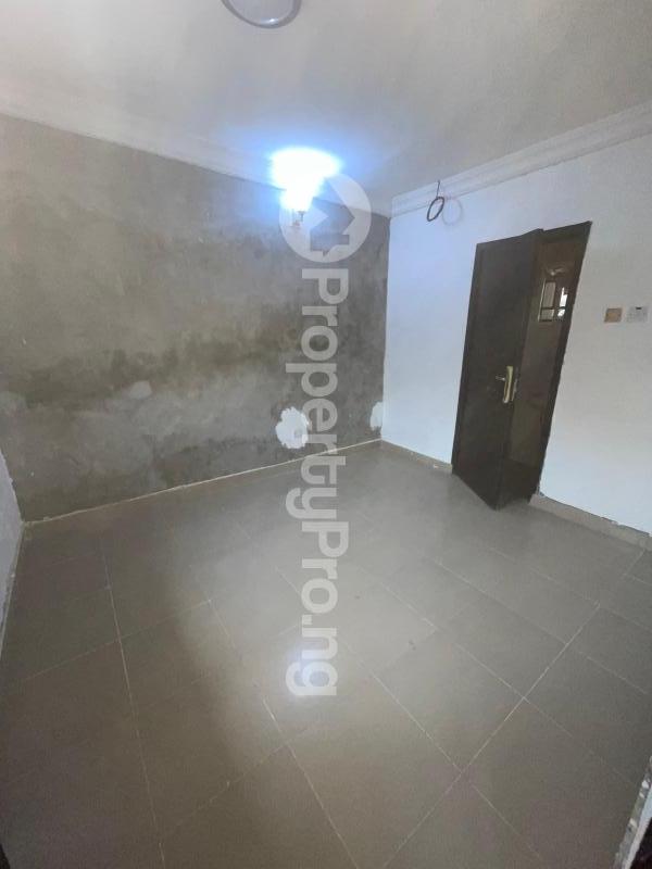 1 bedroom Flat / Apartment for rent Emerald Estate Mobil Road, Ilaje Ajah Lagos
