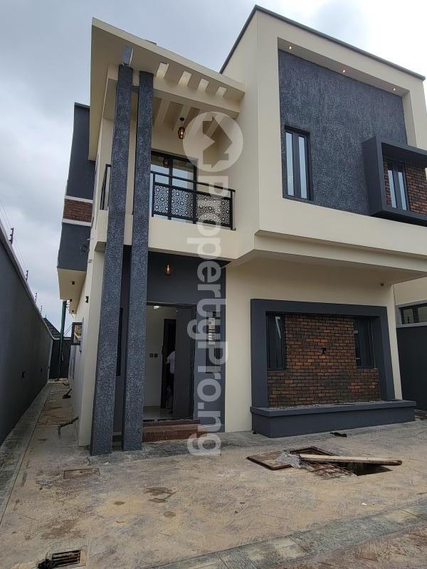 4 bedroom House for sale Off College Road Ifako-ogba Ogba Lagos