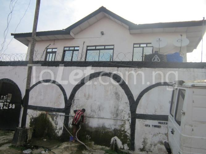 1 bedroom Flat / Apartment for rent Otunba Onakoya Str.mende Maryland Ikeja Lagos