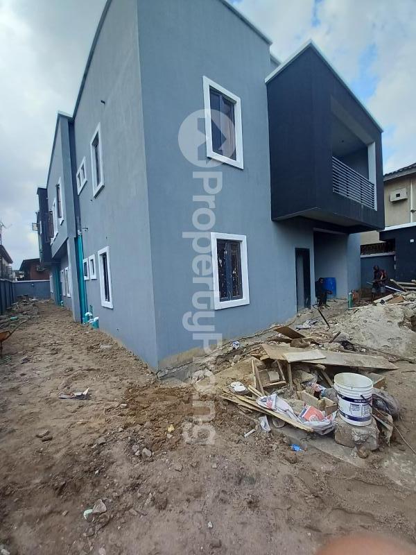 3 bedroom Flat / Apartment for rent Off Pedro Road Palmgroove Shomolu Lagos