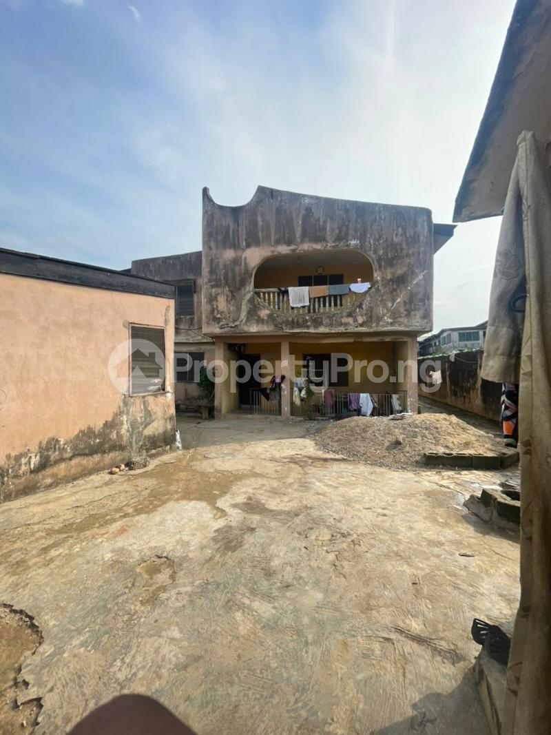 2 bedroom House for sale Distress Sale!!! Behind Tipper Garage, Ketu Lagos Ketu Kosofe/Ikosi Lagos