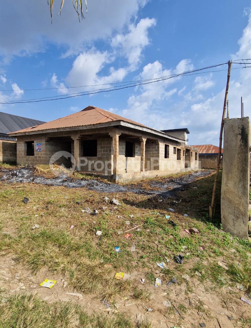 Flat / Apartment for sale Akala Express Ibadan Oyo