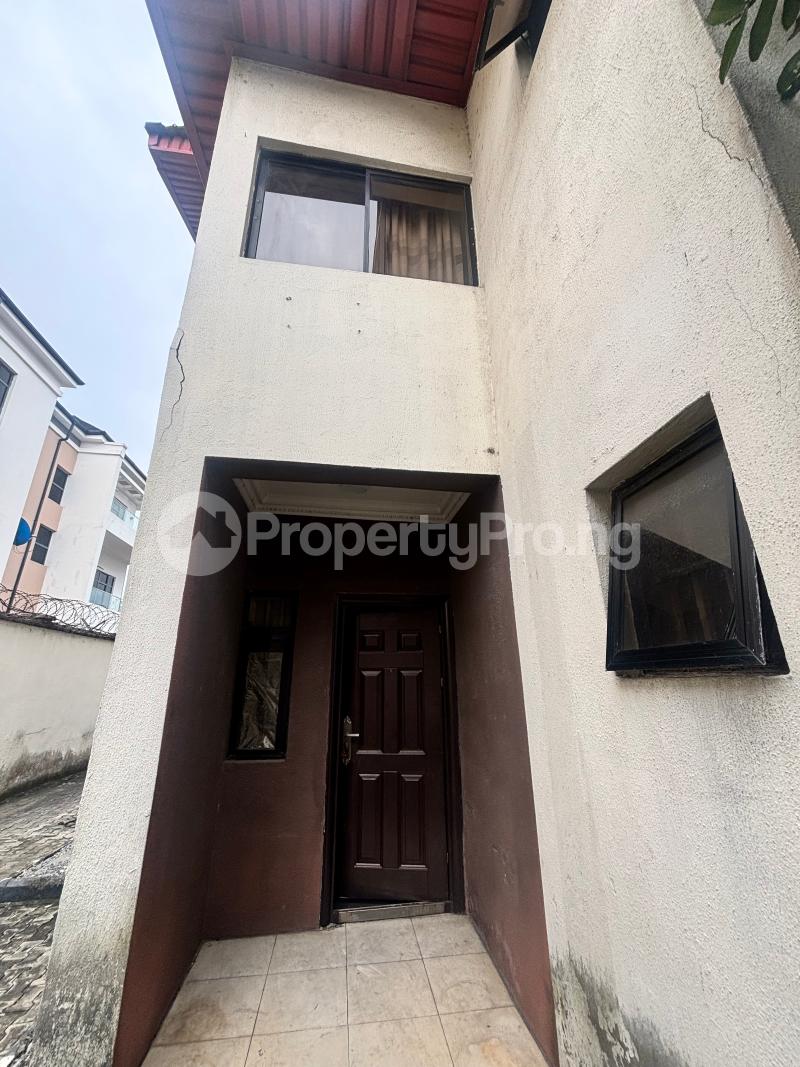 1 bedroom Flat / Apartment for rent Simeon Akinlonu Crescent ONIRU Victoria Island Lagos