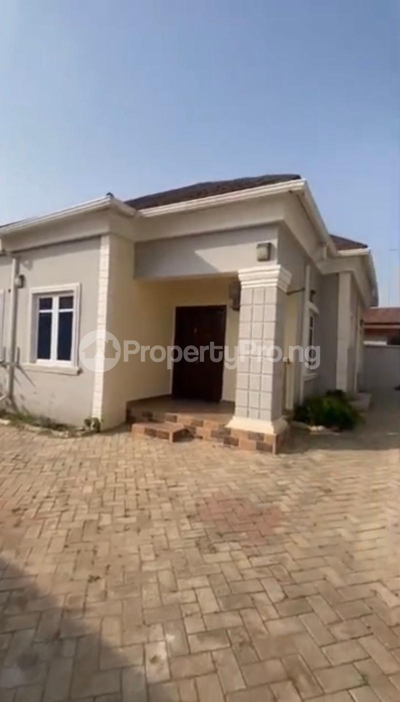 3 bedroom House for rent Ogo Oluwa Estate Akobo Ibadan Oyo