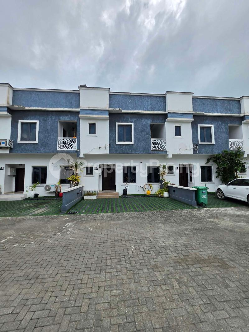 3 bedroom House for sale Abraham adesanya estate Ajah Lagos