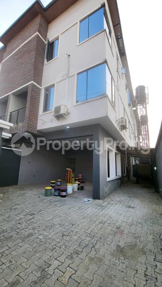 4 bedroom House for rent Osapa london Lekki Lagos